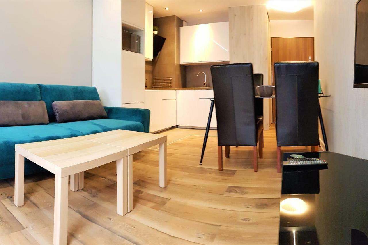 B&f Business & Family Nalkowskiej * Познань